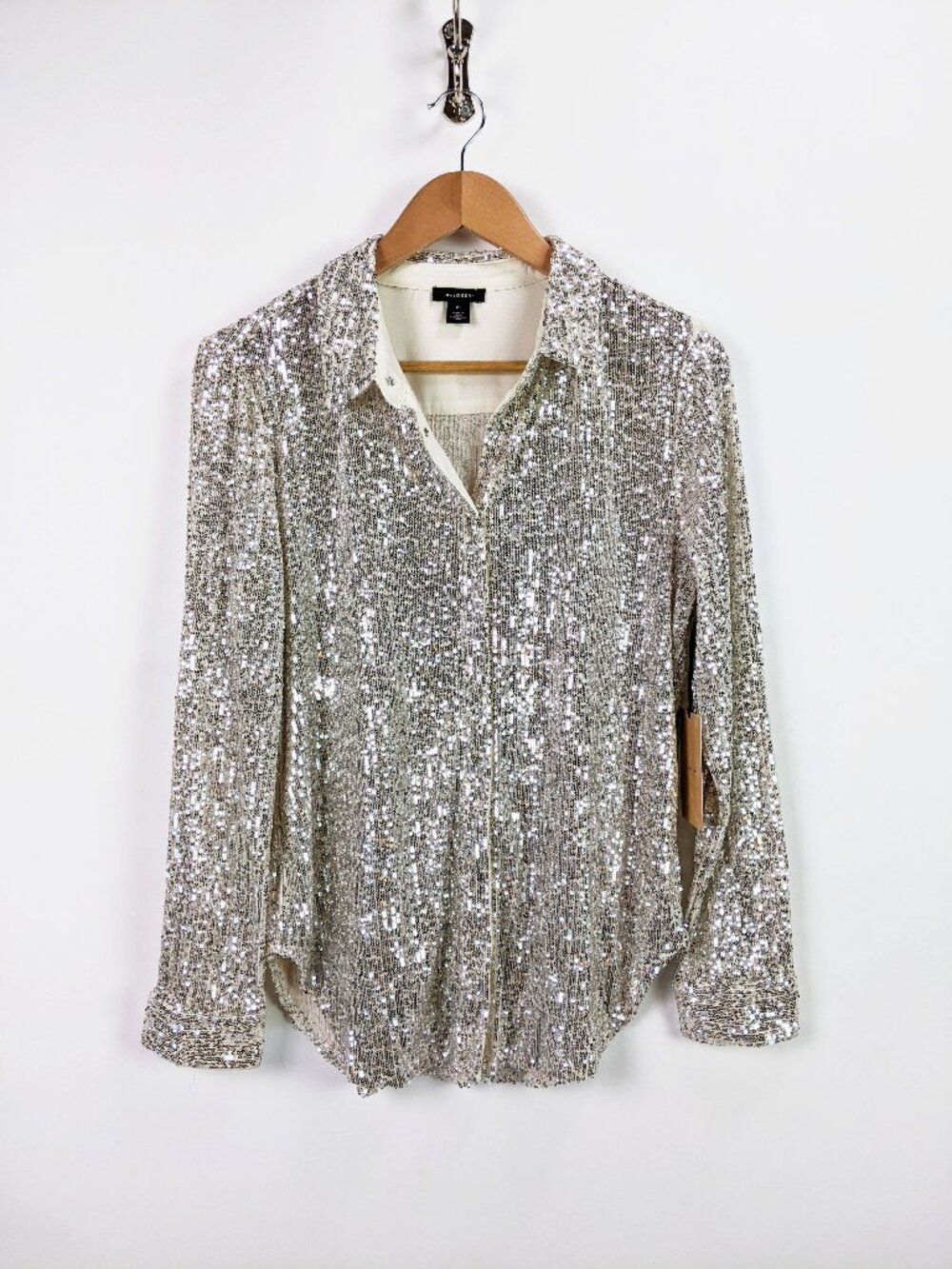 Halogen Womens Silver Radiant Long Sleeve Sequin Shirt Size M